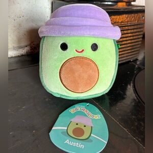 Squishmallows Austin Avocado Bucket Hat 5” Plush Spring 2025 Easter EUC